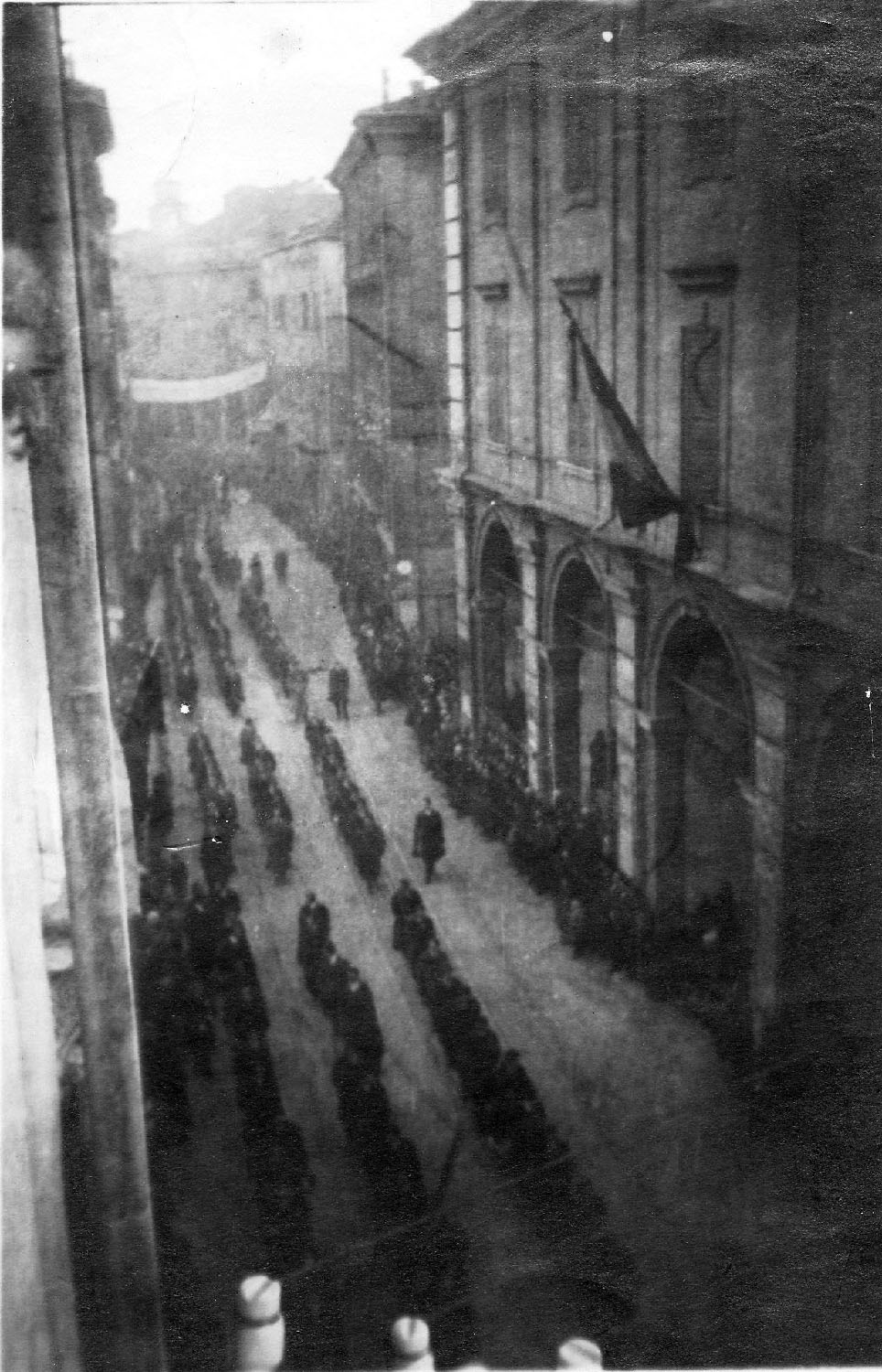 Le esequie dello squadrista Mario Ruini, ucciso dagli anarchici il 21 gennaio 1921. Istituto Storico Modena