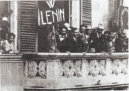 Forlimpopoli, elezioni amministrative 1920. Al balcone l’illustre avvocato penalista Genuzio Bentini, socialista